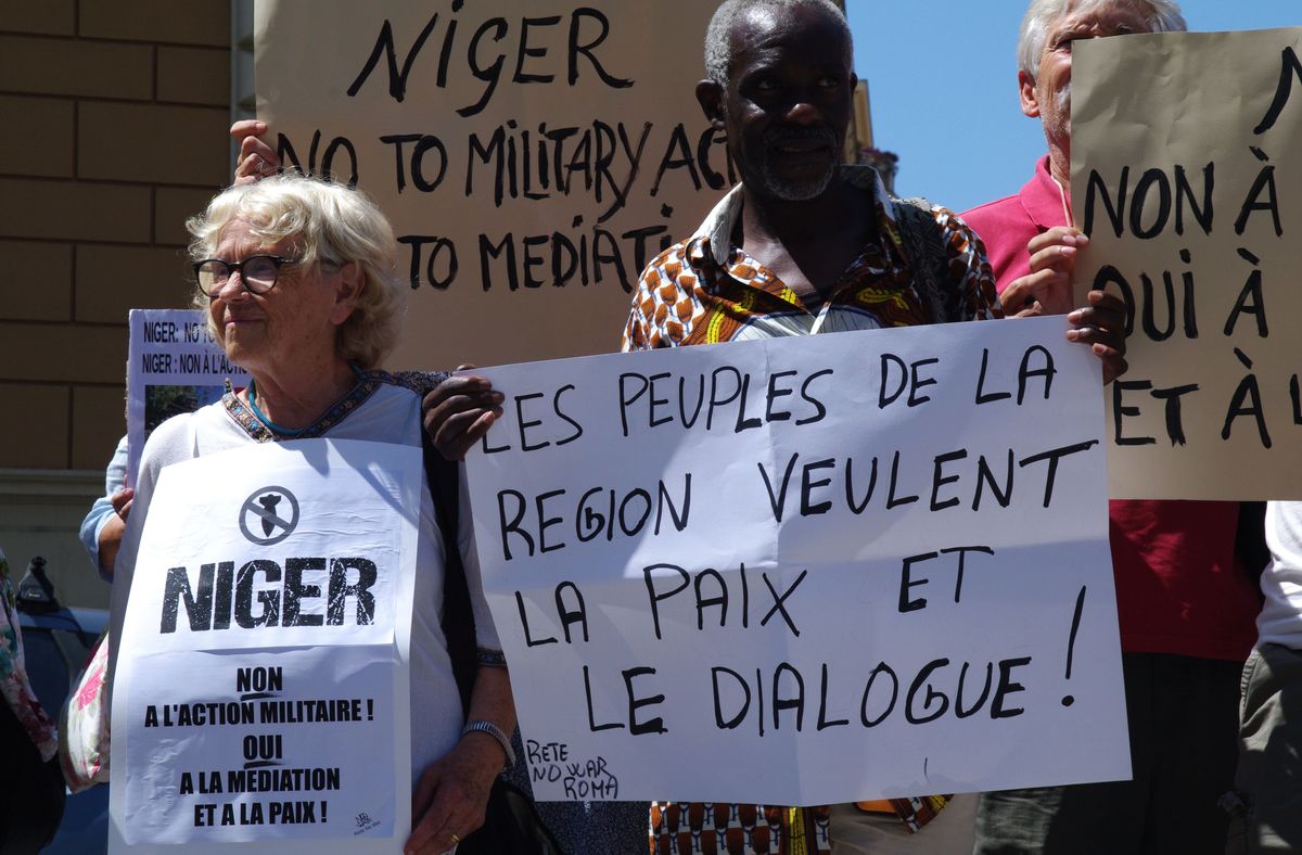 Activists protest at Nigerian Embassy against Ecowas' military intervention in Niger