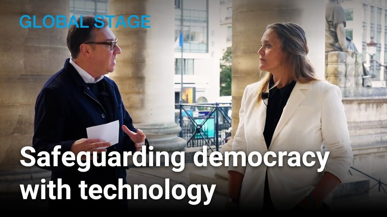 How AI threatens elections