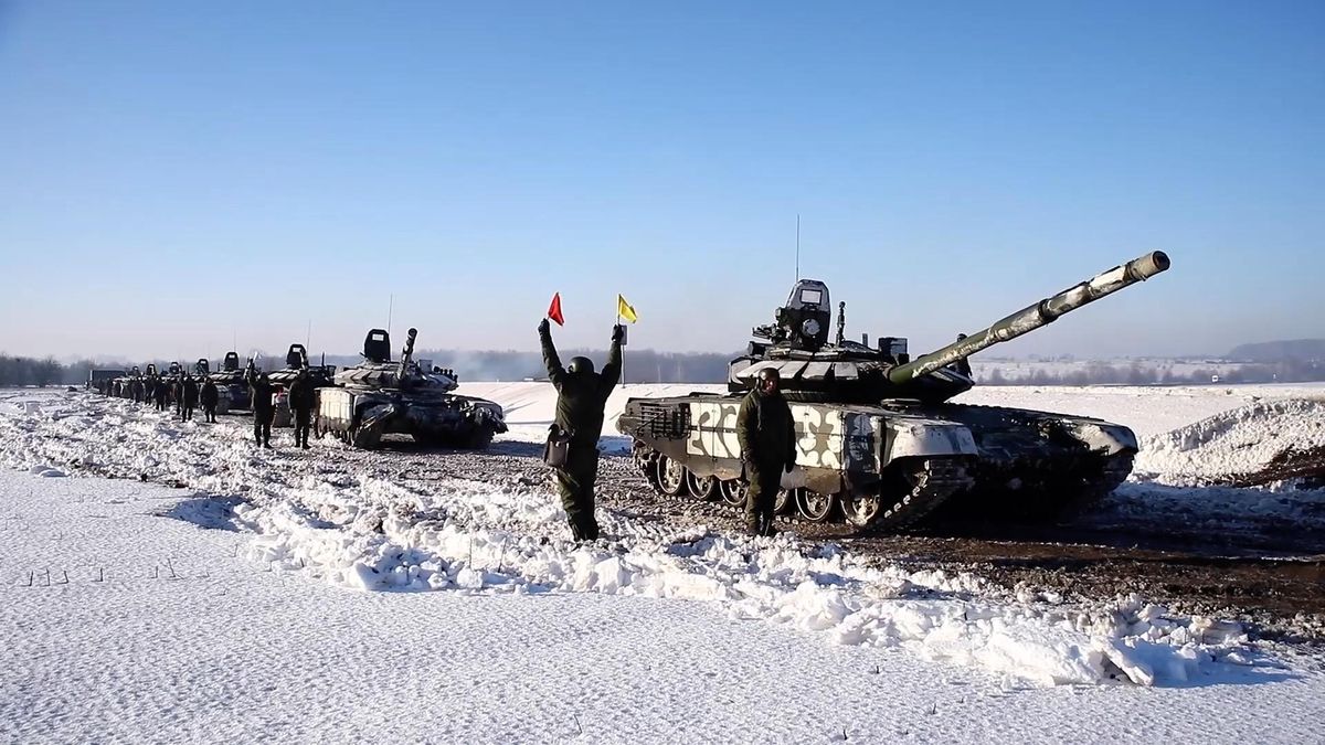 What We’re Watching: Ukraine latest, Israel blocks arms to Kyiv