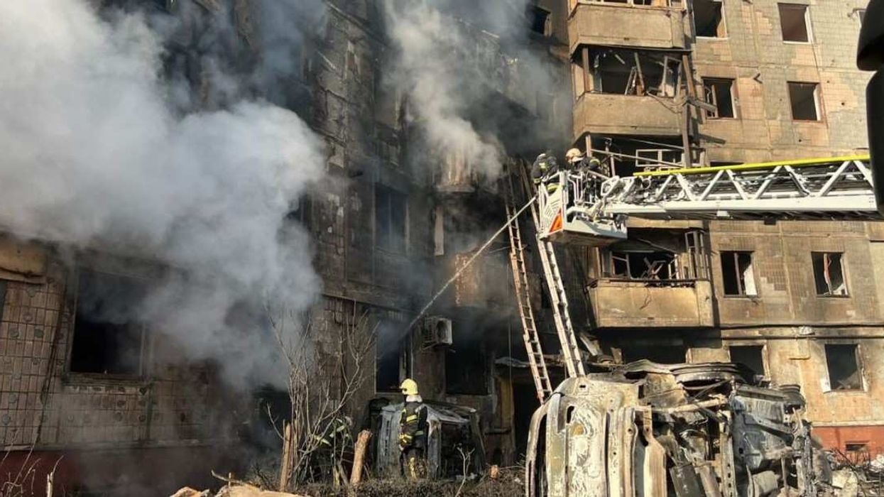 At least 25 people, including three children, were killed in a Russian drone and missile assault on Ternopil, in western Ukraine, overnight on Wednesday (19November2025), according to Ukrainian rescue services.