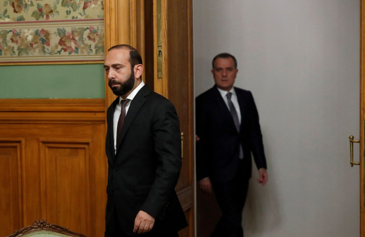 Azerbaijani Foreign Minister Jeyhun Bayramov and Armenian Foreign Minister Ararat Mirzoyan