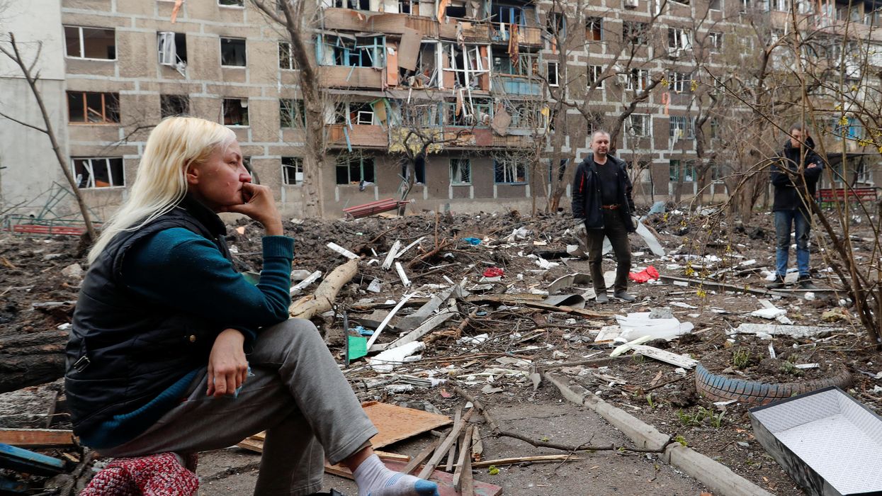 Battle of Donbas, Turkish attack on Kurds in Iraq, violence in Delhi