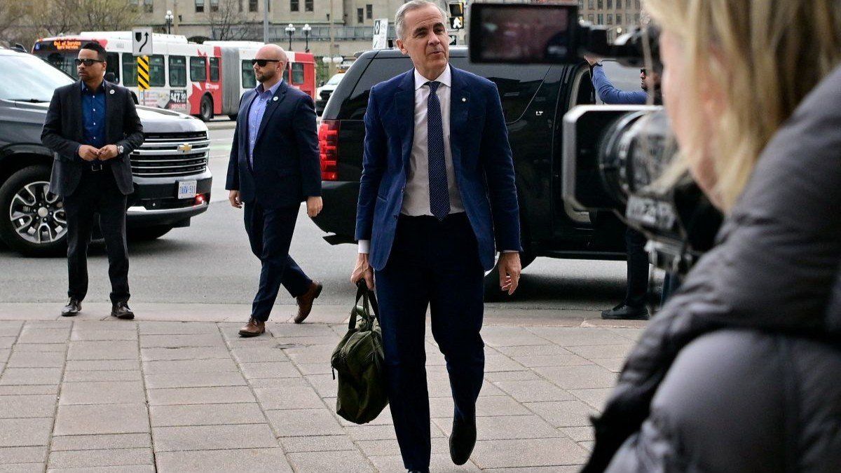 ​Canada’s Prime Minister Mark Carney walks back his office in Ottawa, Ontario, Canada, on April 29, 2025.