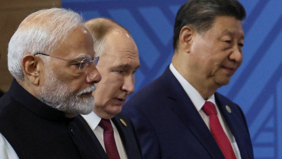 ​Chinese President Xi Jinping, Russian President Vladimir Putin and Indian Prime Minister Narendra Modi at the BRICS 2024 Summit in Kazan, Russia, on October 23, 2024.