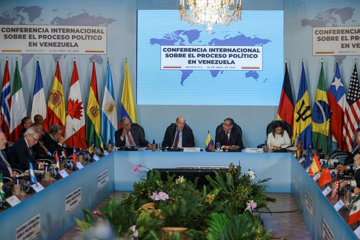Colombia hosts meeting on Venezuelan political crisis.