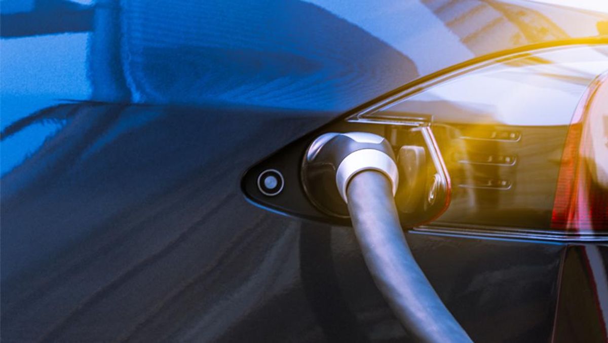 Electronic vehicle charging
