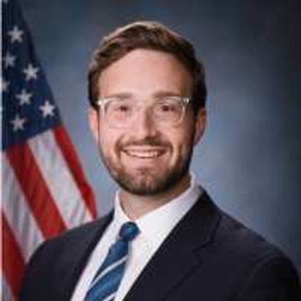 Charles Dunst, Eurasia Group