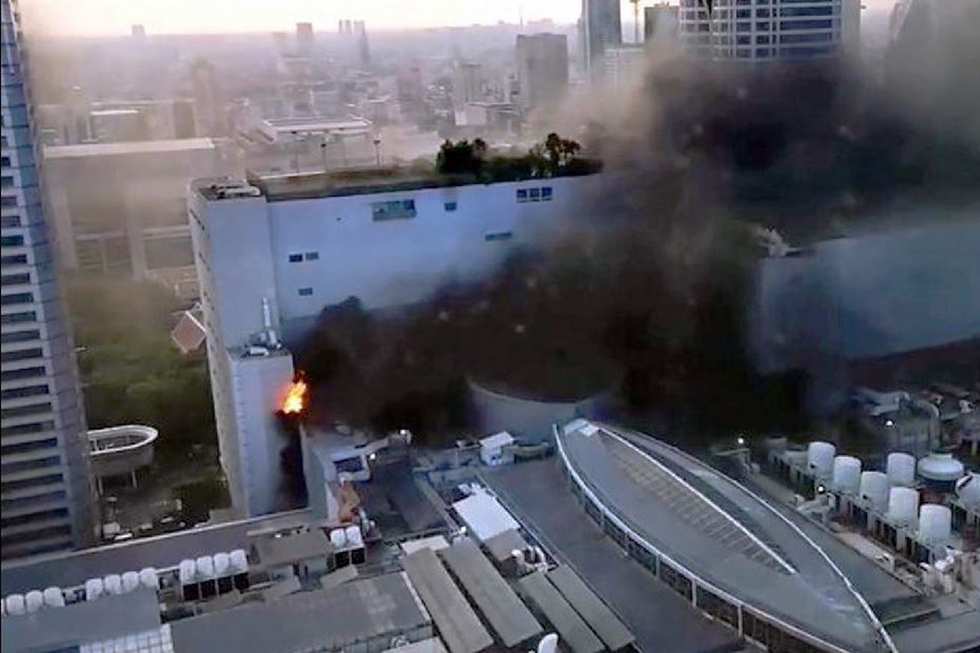 Fire at Bangkok mall kills 3
