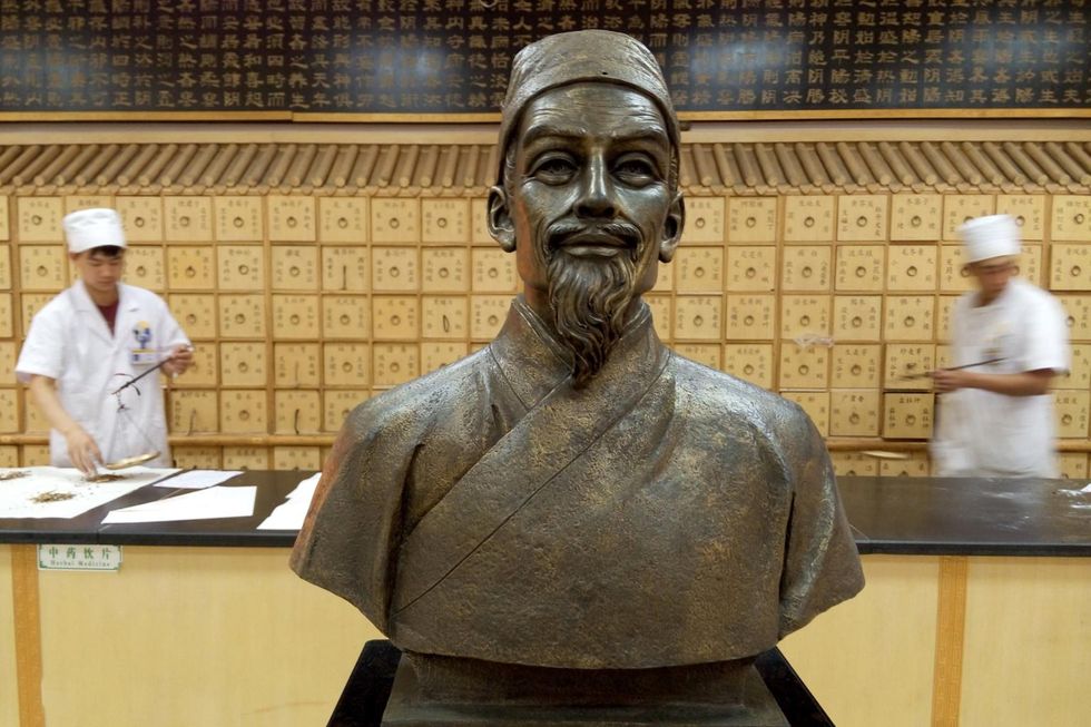 As China pushes traditional medicine globally, illegal wildlife trade flourishes