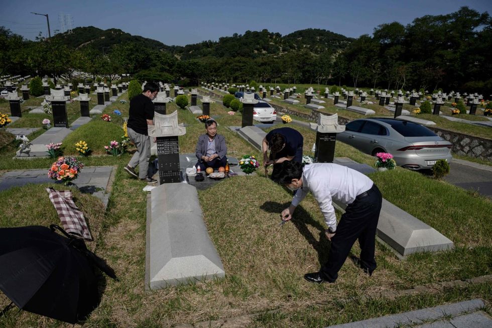 Video reunions, closed cemeteries: Coronavirus upends South Korean festival Chuseok