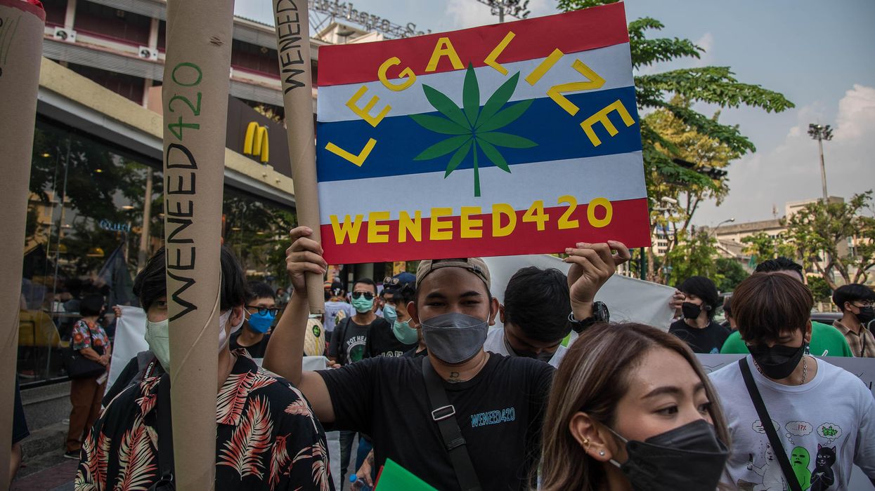 Getting (legally) stoned in the Land of Smiles is … tricky