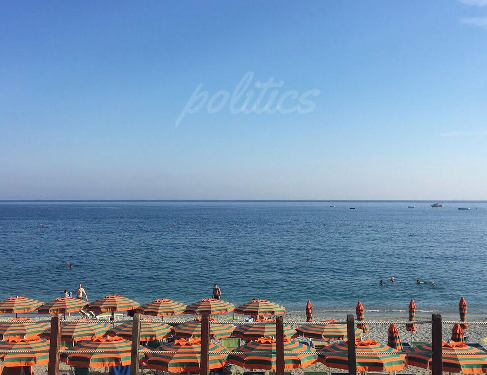 The Impossibility of Vacation: Signal on the Beach