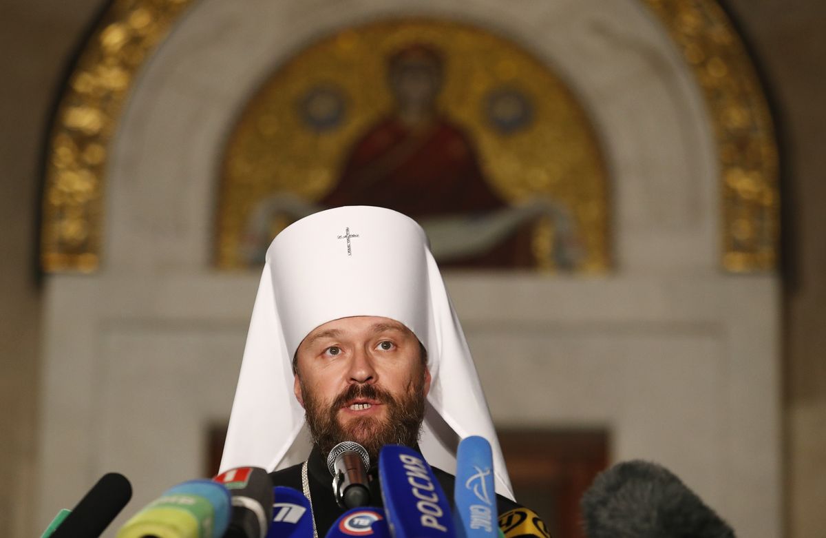 CHURCHES AMONG THE BIRCHES: RUSSIA VS UKRAINE