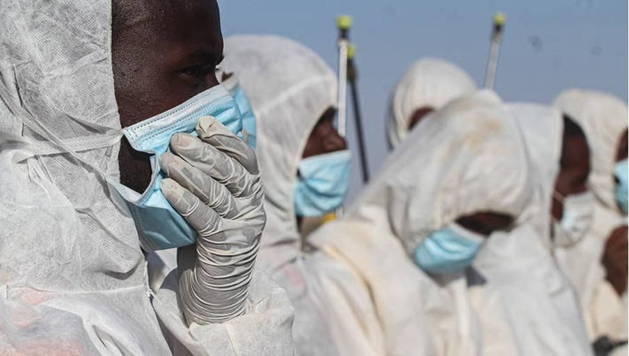 Mogadishu, Somalia.- Africans participate in a health campaign in Mogadishu on November 16, 2020. 