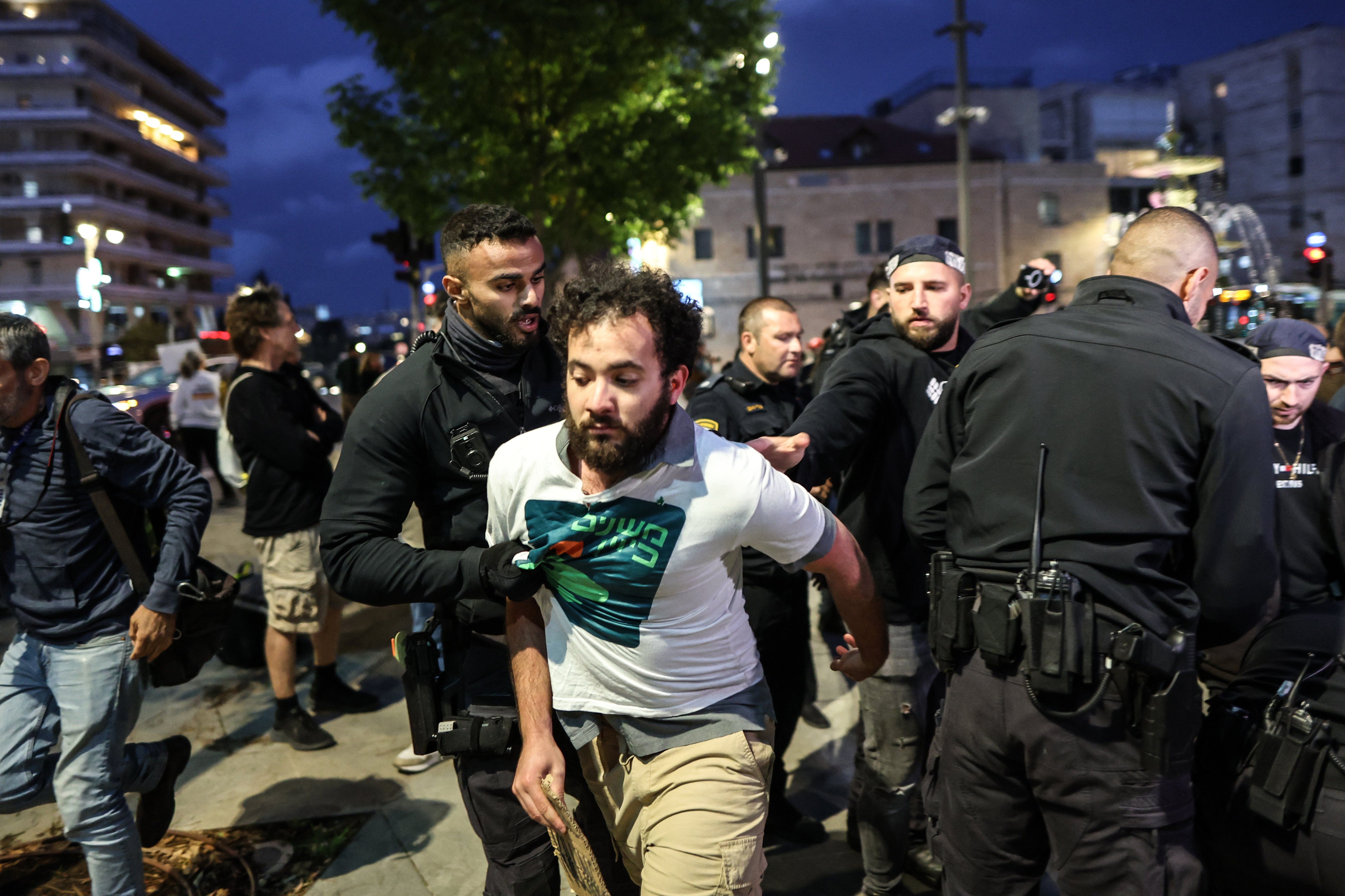 ​Israeli police dispersed a demonstration in West Jerusalem in which Israelis gathered to demand an end to the ongoing Israeli attacks on the Gaza Strip,  on April 9, 2025. 