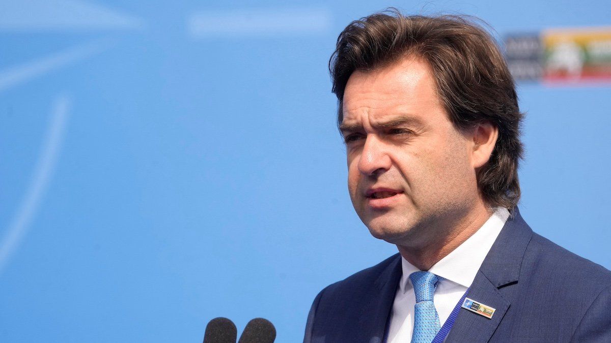 ​Moldovan Foreign Minister Nicu Popescu addresses media, as he arrives for a NATO leaders summit in Vilnius, Lithuania July 11, 2023. 