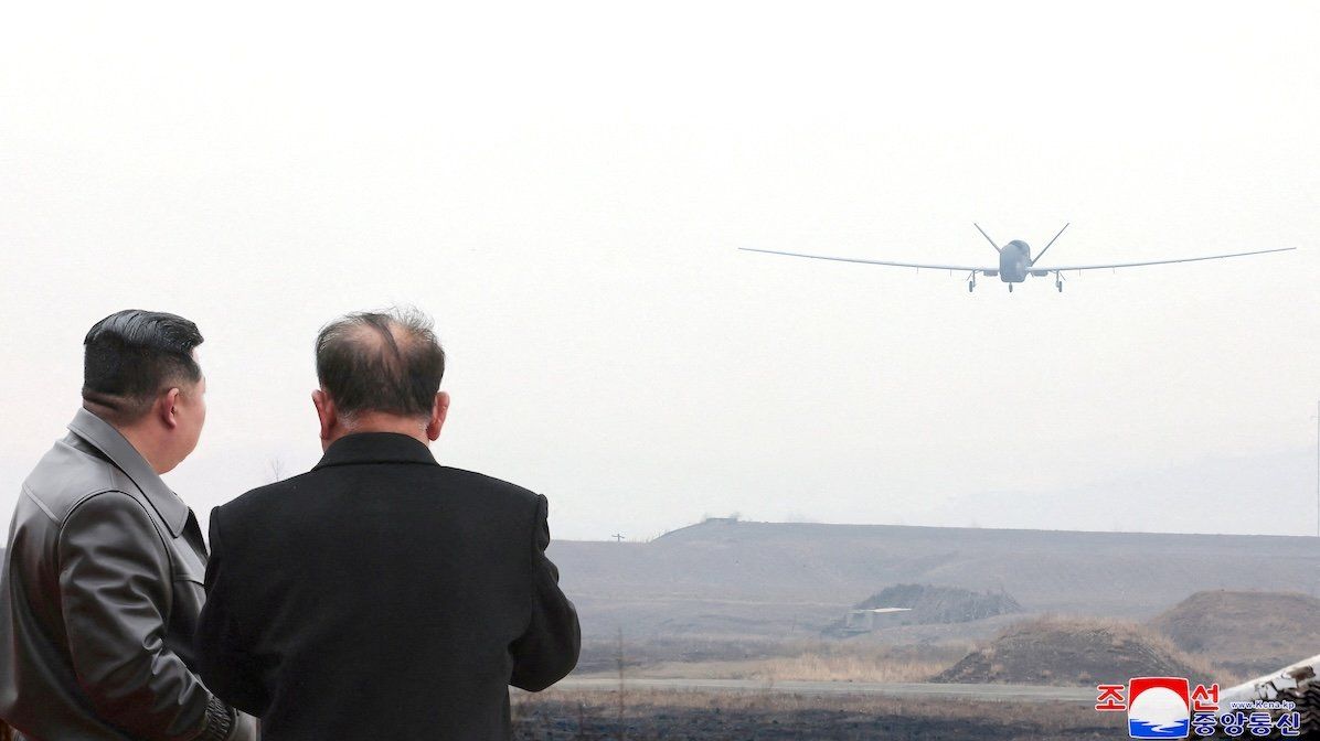 ​North Korean leader Kim Jong Un supervises the test of suicide drones with artificial intelligence at an unknown location, in this photo released by North Korea's official Korean Central News Agency on March 27, 2025. 