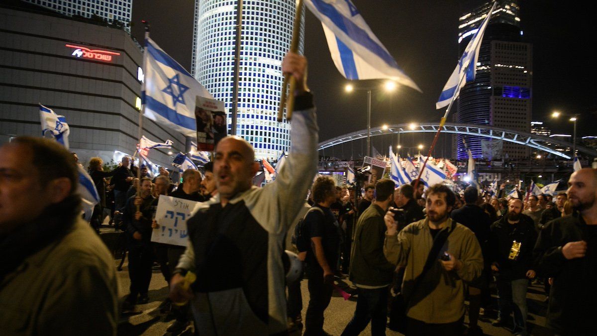 Thousands demonstrated against Prime Minister Benjamin Netanyahu in a demand for an immediate hostage deal, ceasefire and general elections in the state of Israel. Clashes with the Israeli police occured after protestors had set up a bonfire in front of the IDF headquarters and then blocked the Ayalon highway. Tel Aviv, Israel. March 16th 2024. 