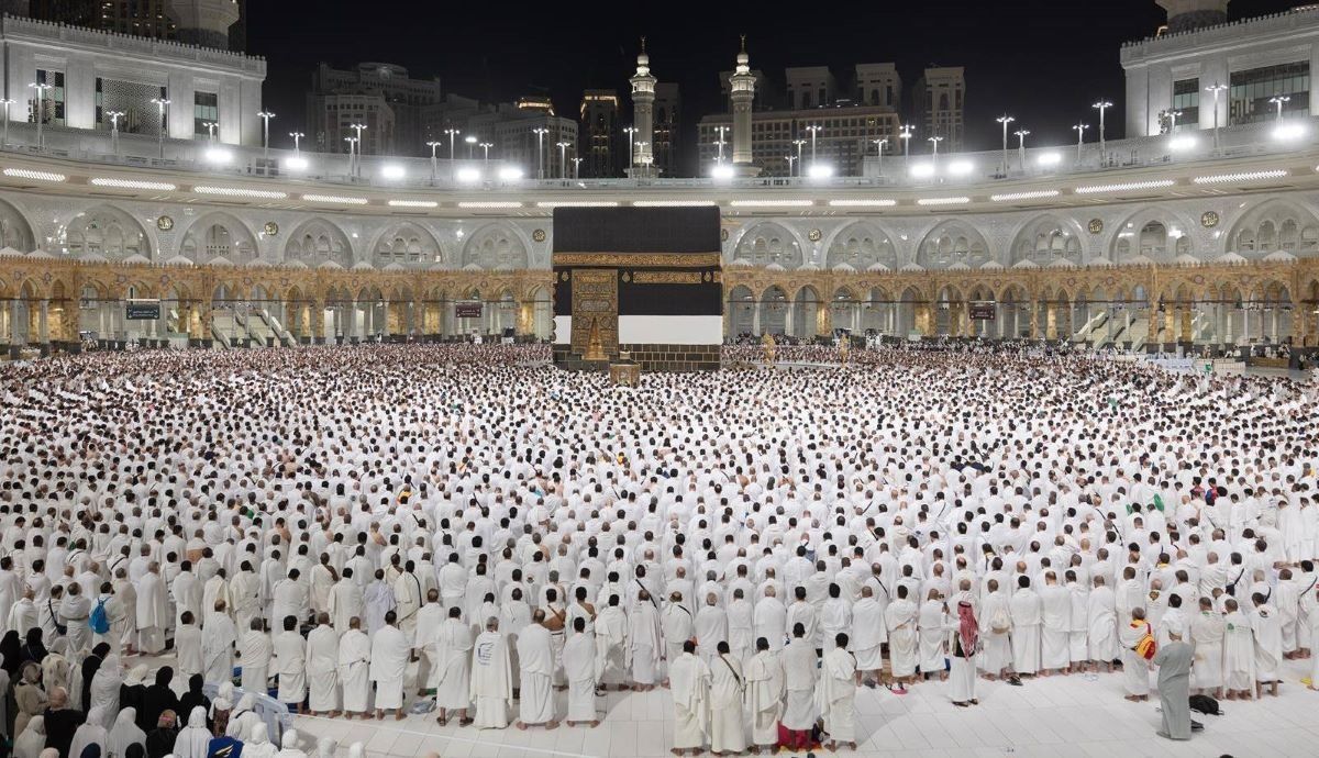 ​Muslim pilgrims perform the dawn prayer around the Kaaba, Islam s holiest shrine, at the Grand Mosque complex in Mecca.
