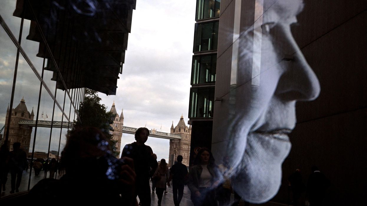 What We’re Watching: Bidding farewell to a queen, mass graves in Kharkiv, Pelosi in Armenia