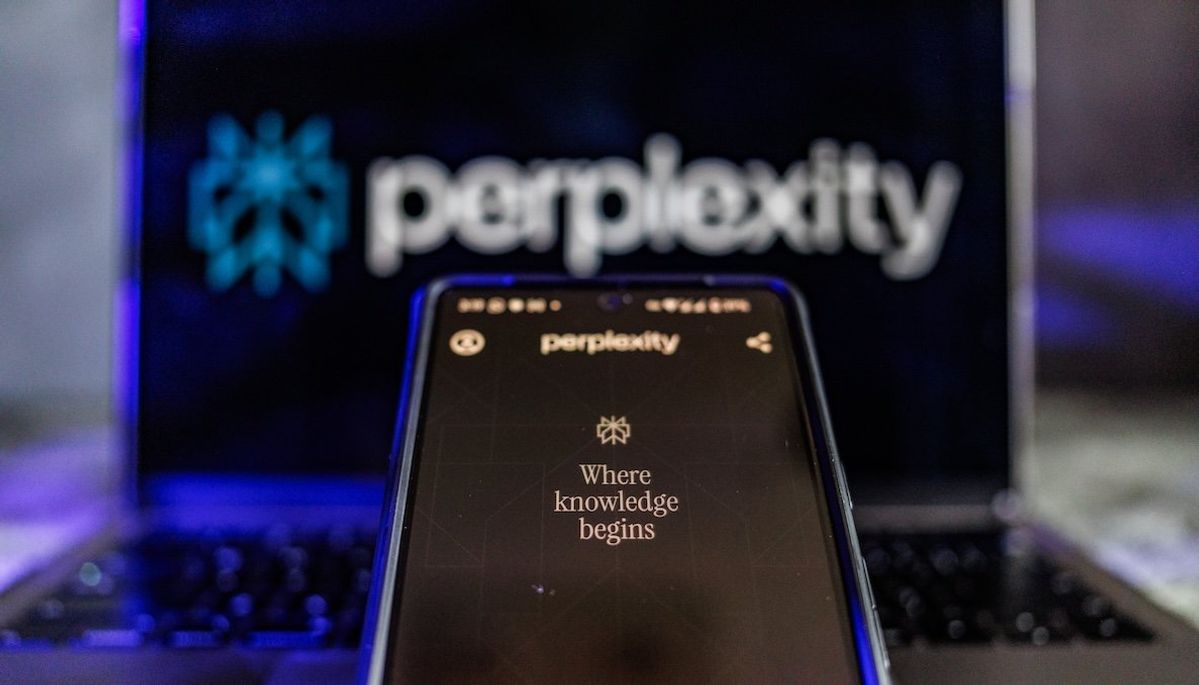 Perplexity AI apps on a smartphone and a computer screen. 