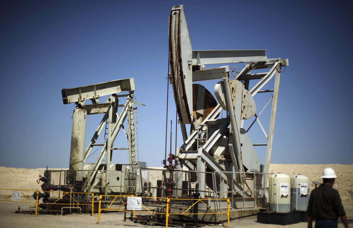 ​Pump jacks drill for oil in the Monterey Shale, California