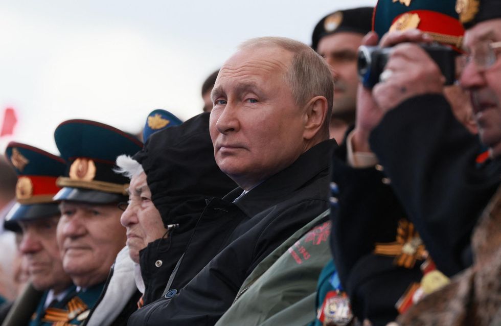 Putin watches Victory Day military parade 