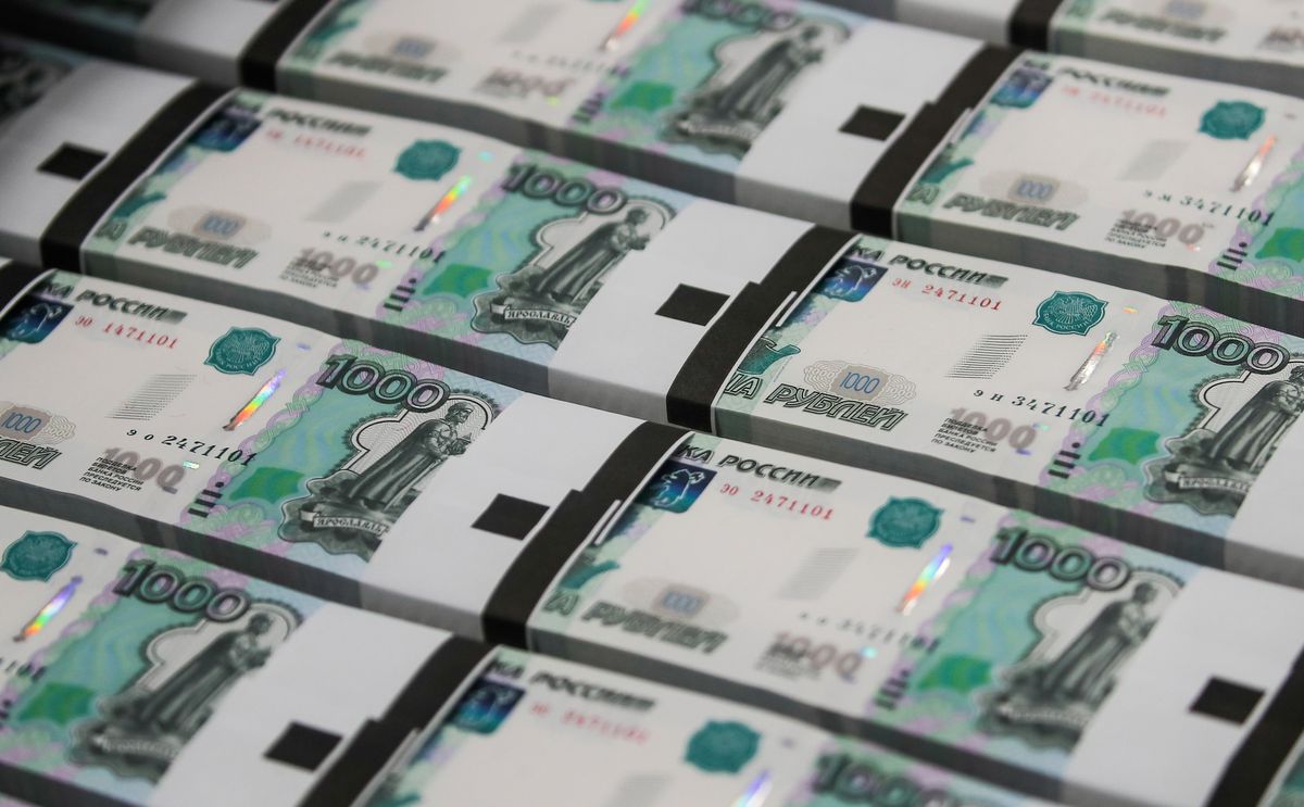 Russian ruble weathers sanctions storm