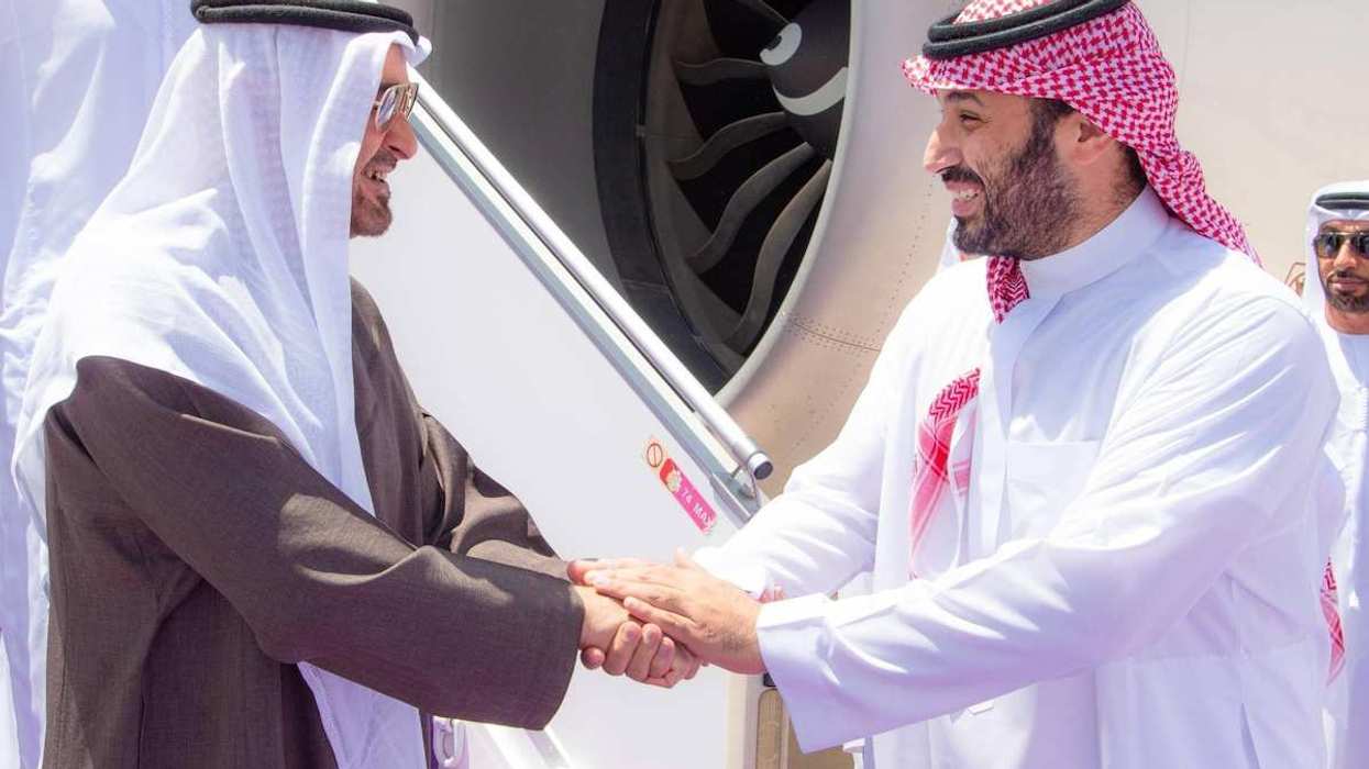 Saudi Arabia's Prince MBS shaking hands with UAE's President Mohammed bin Zayed Al Nahyan