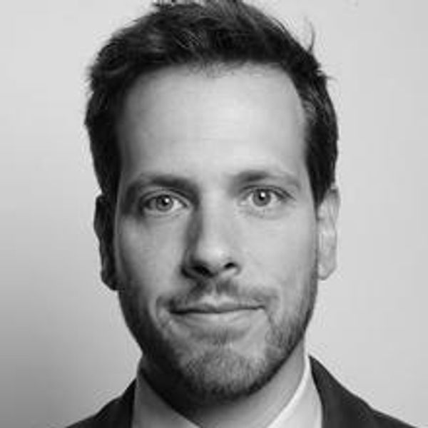 Scott Rosenstein, Senior Public Health Advisor at the Eurasia Group