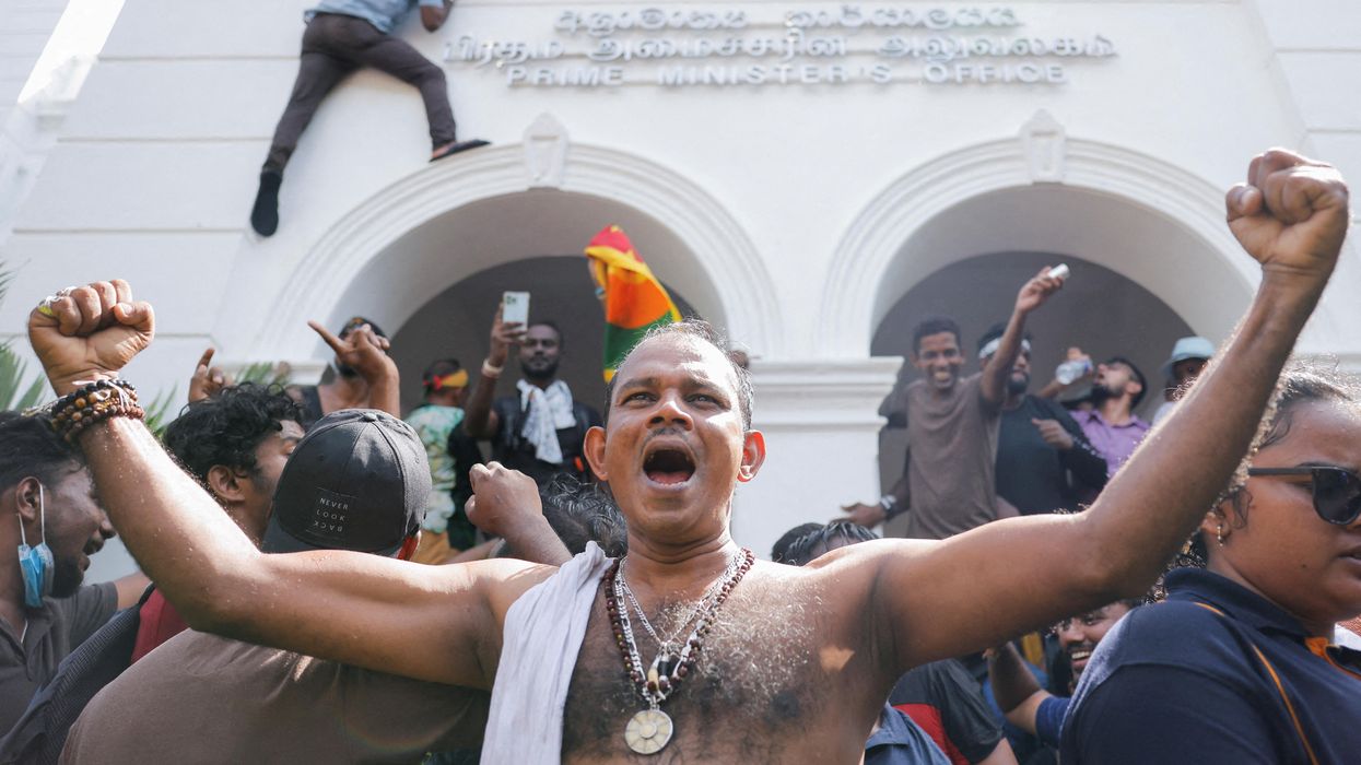 Sri Lanka slipping into anarchy