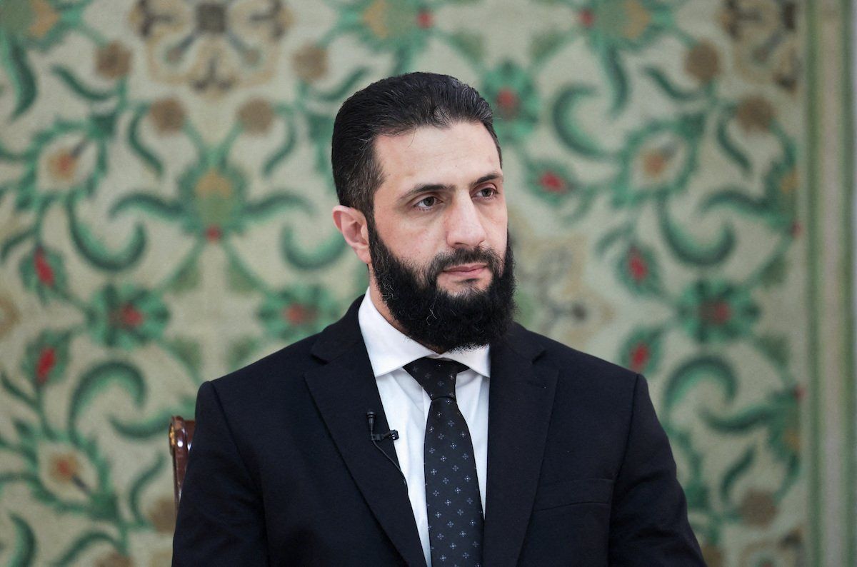 Why did Syria arrest two senior Palestinian Islamic Jihad members?