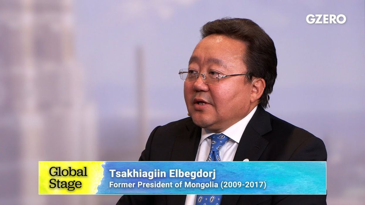 Mongolia: the democracy between Russia and China