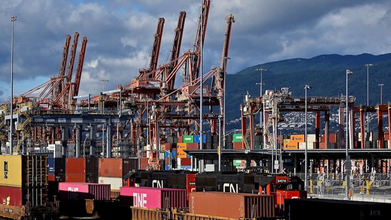 Port strike puts trade at risk – and Liberals in awkward position