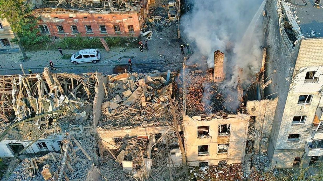 These images and videos show the aftermath of a Russian missile attack on the Ukrainian city of Lviv.
