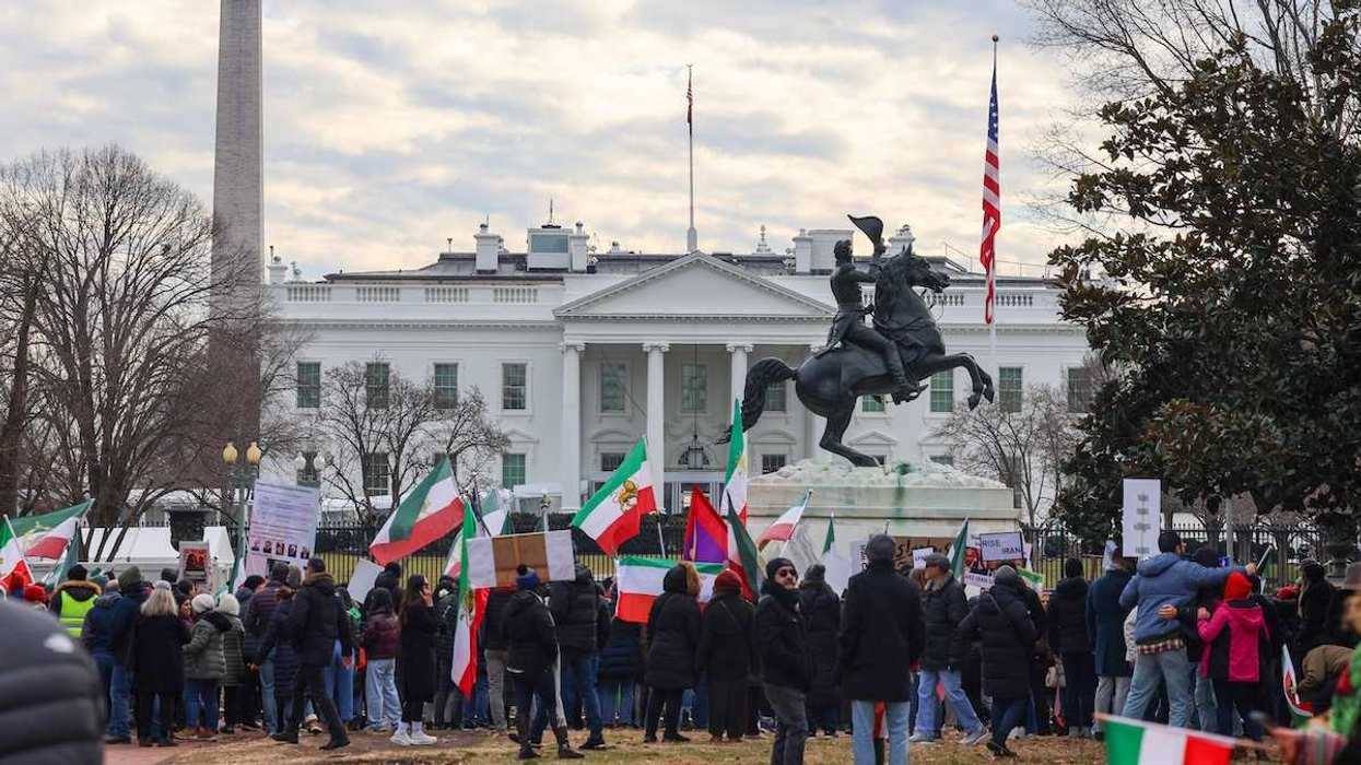 Thousands of demonstrators rally in support of the Iranian people during an anti-Islamic Republic protest outside the White House in Washington, D.C., USA, on Jan. 17, 2026.