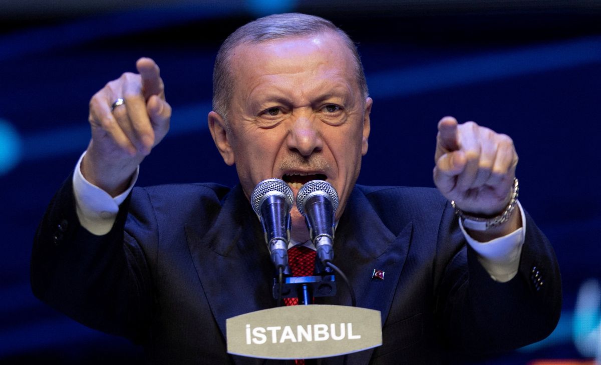 Turkish President Tayyip Erdogan addresses his supporters in Istanbul.