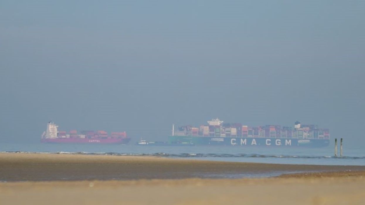 Two ships on a collision course in the North Sea