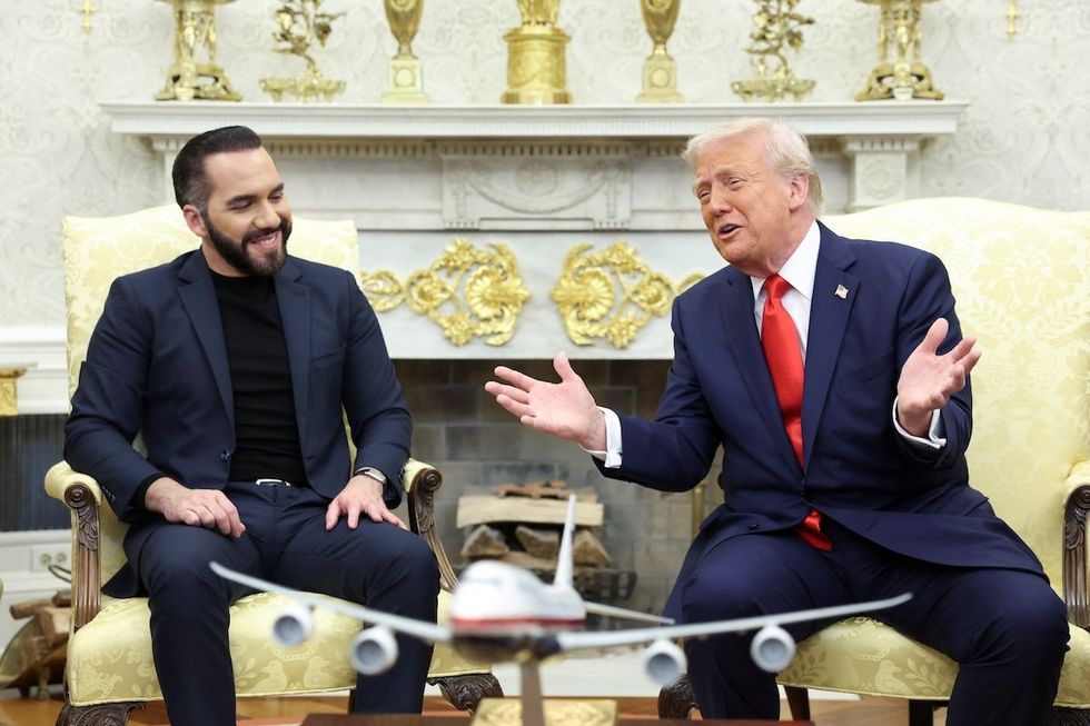 El Salvador's Bukele refuses to return wrongly-deported Maryland man, and offers to jail US citizens too