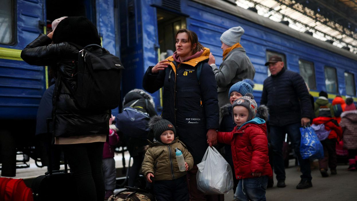 Ukraine’s refugee crisis, Germany may keep nuclear plants, Guatemala rejects Sputnik V, Australia hit by “rain bomb”