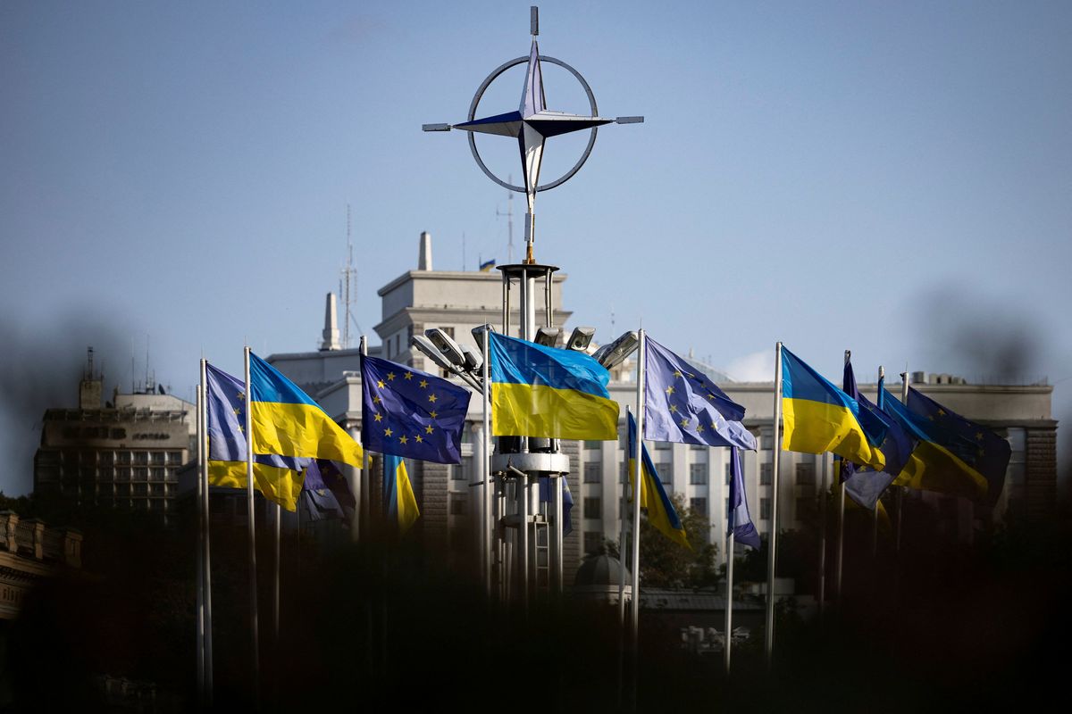 Ukrainian and EU flags fly in central Kyiv as the city hosts an EU-Ukraine foreign ministers meeting, amid Russia's ongoing attack on Ukraine, in Kyiv, Ukraine October 2, 2023. 
