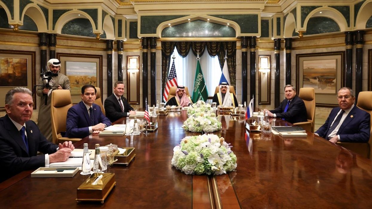 Saudis host US-Russia talks, Europe holds emergency meeting on Ukraine