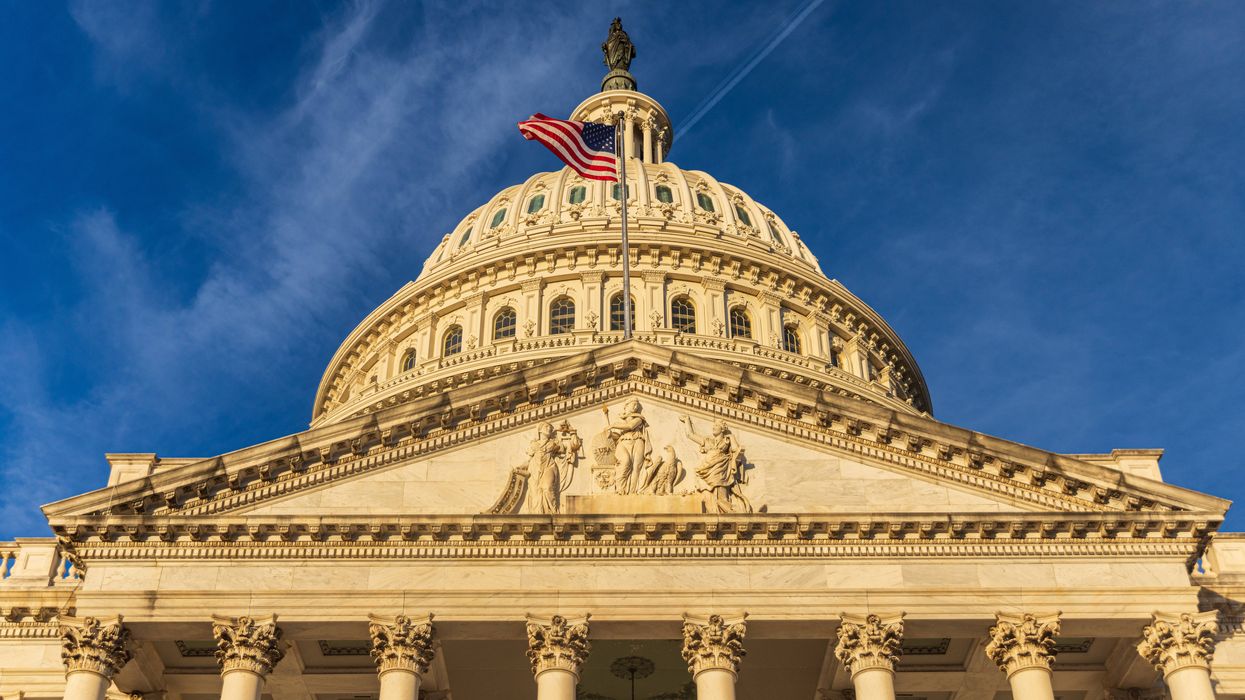 US Capitol building at in the morning sun. Washington DC, USA The US Capitol building in the early morning at sunset.