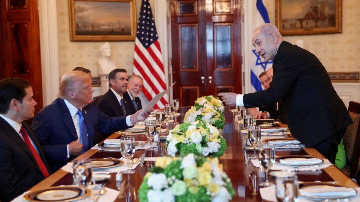 ​US President Donald Trump and Israeli Prime Minister Benjamin Netanyahu during a bilateral dinner at the White House in Washington, D.C., USA, on July 7, 2025.