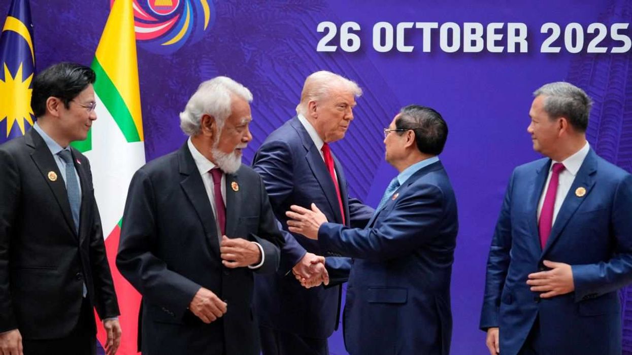Trump’s Asian trade blitz sets up sitdown with Xi
