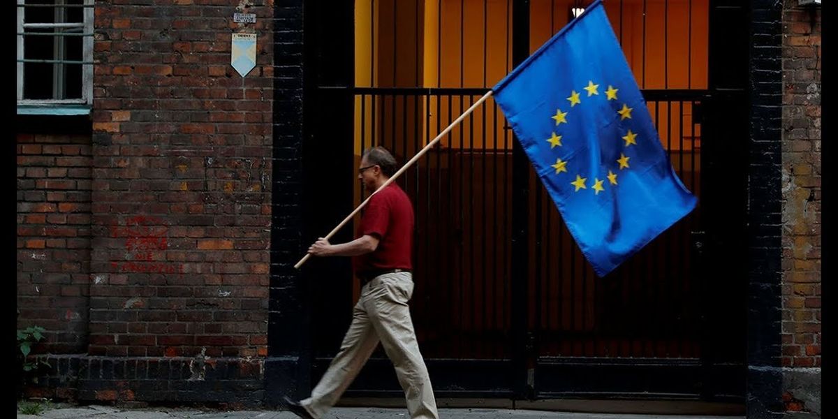 Victoria Nuland and a Lonely Europe